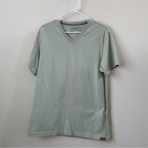 Beige V-neck mens Eddie Bauer T-Shirt